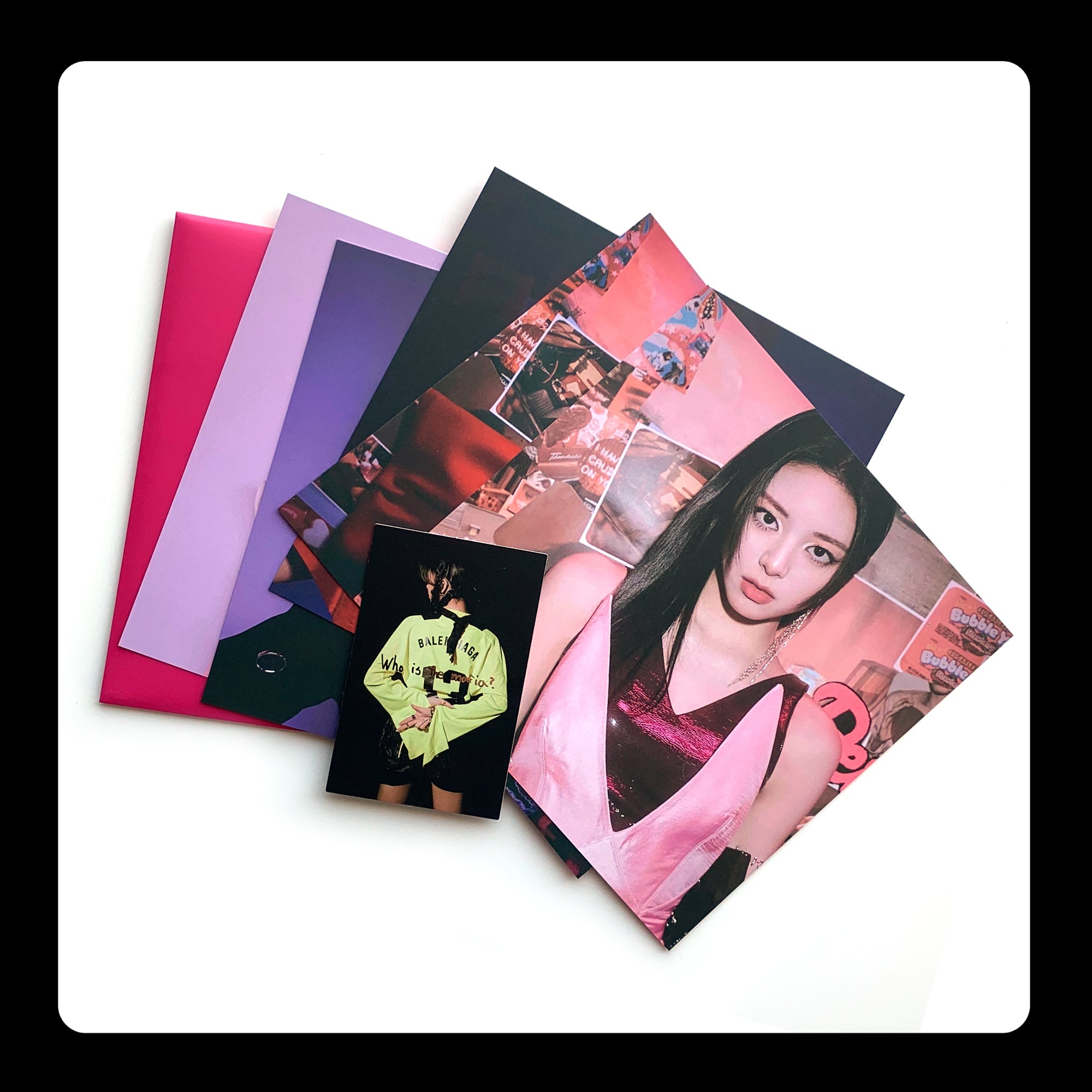 Merch - ITZY: Guess Who